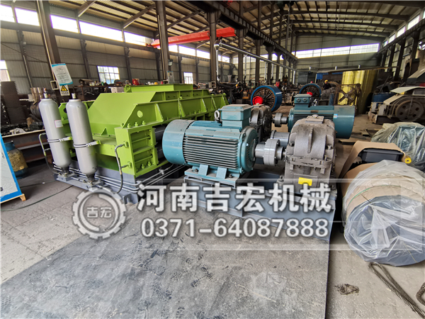 制石英砂用什么破碎機(jī),多少錢一臺？