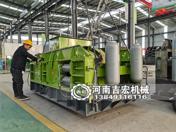 對輥制砂機(jī)