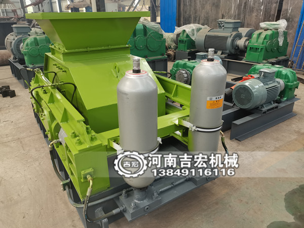 對輥制砂機(jī)